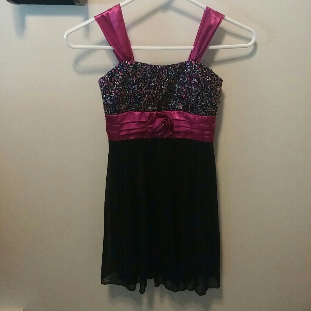 Girls dress
